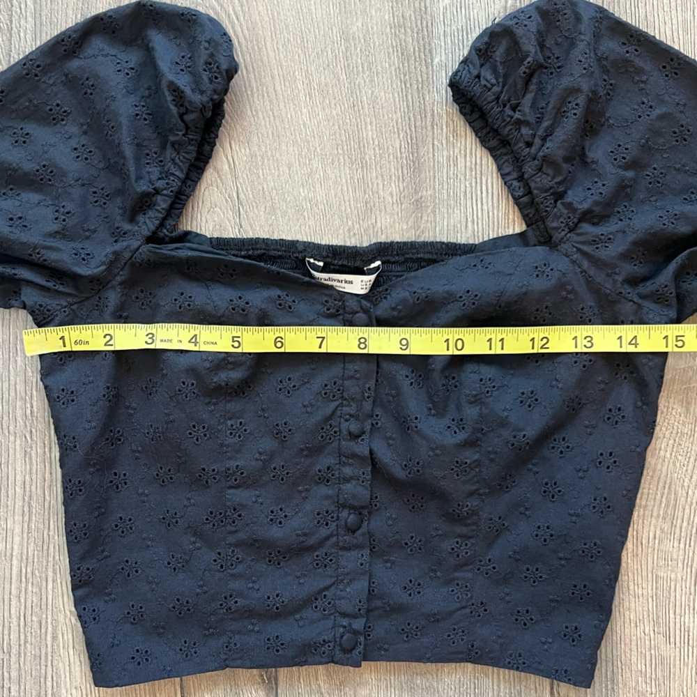 ASOS Black Puff-Sleeve Cropped Button Front Top - small - Picture 6 of 8
